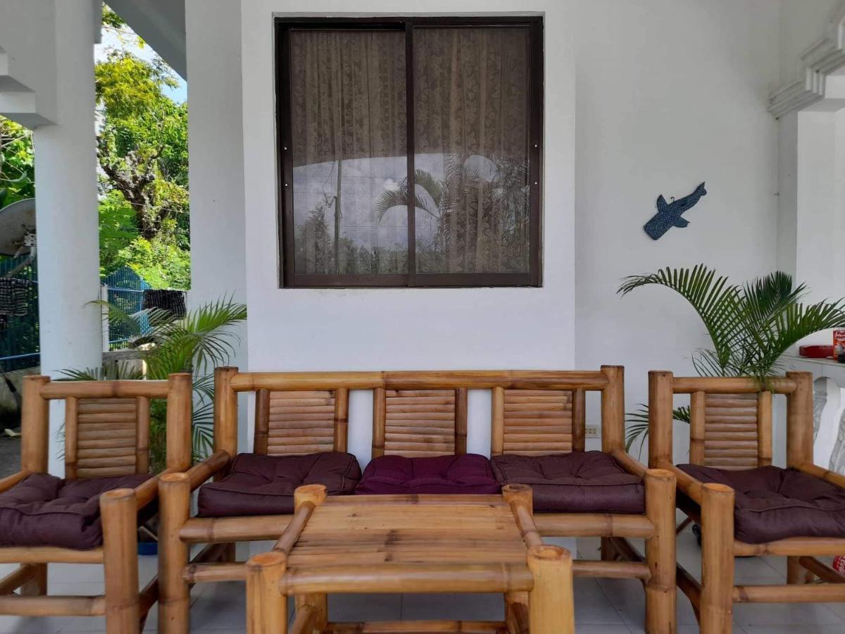 Beth'S Villa Moalboal Extérieur photo